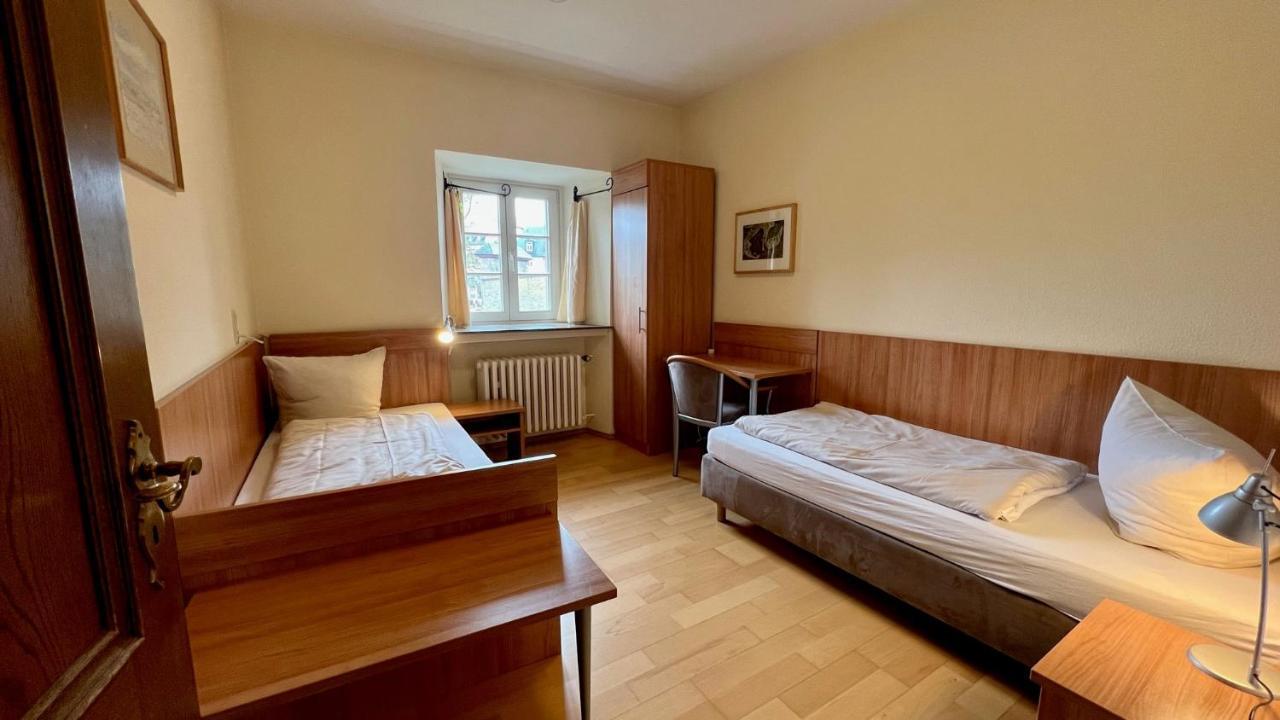 Kloster Steinfeld Gaestehaus Kall Exteriör bild